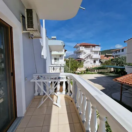 Apartment Sali Hasani *