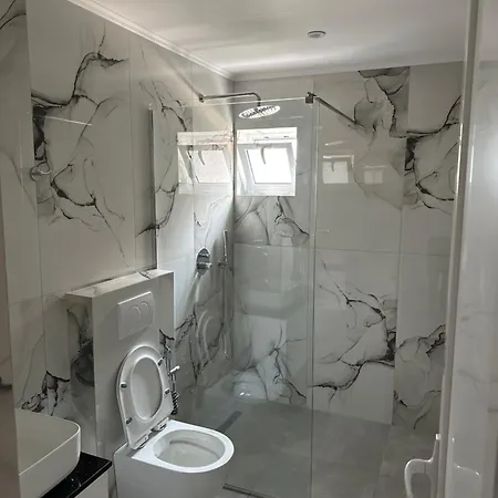 Sali Hasani Apartment